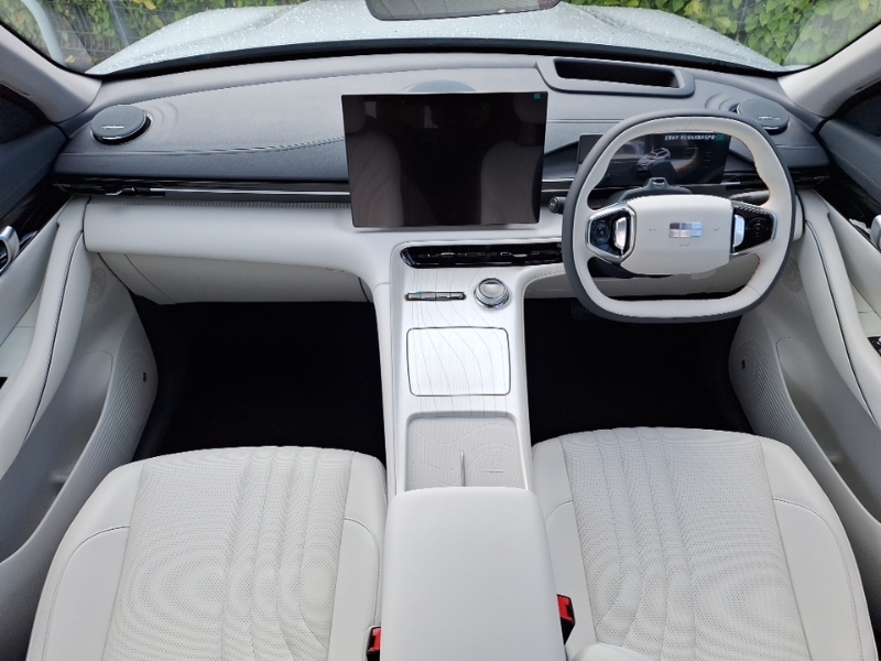 Geely Starray 1.5 Em-i Ultra  Silver #3