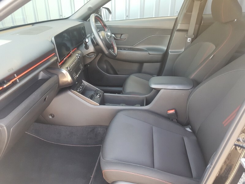 Hyundai Kona 1.6 Hybrid 129 N Line Dct EJ25LZD Black #5