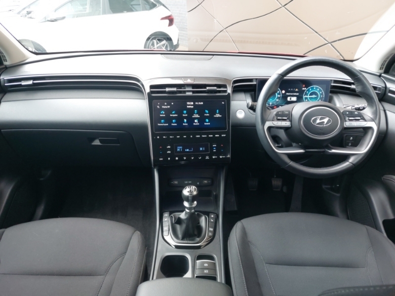 Hyundai Tucson 1.6 Tgdi Premium 2Wd SM22ZYF Red #3
