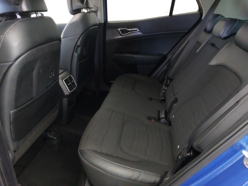 Kia Sportage 1.6 Crdi 134 48V Isg 4 Dct Awd MW22AVN Blue #6