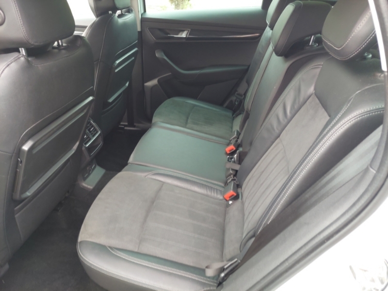 Skoda Karoq 1.6 Tdi Se L CK68YLL White #6