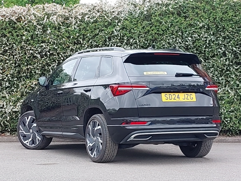 Skoda Karoq 2.0 Tdi 150 Sportline 4X4 Dsg Black #2