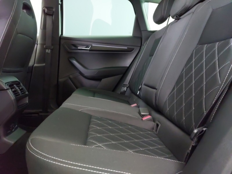 Skoda Karoq 2.0 Tdi 150 Sportline 4X4 Dsg Black #6