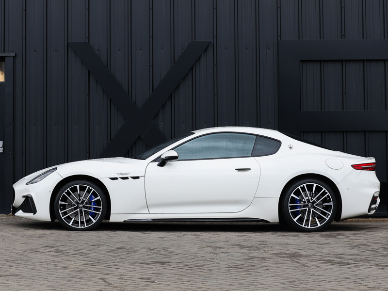 Maserati GranTurismo 3.0 V6 Trofeo White #4