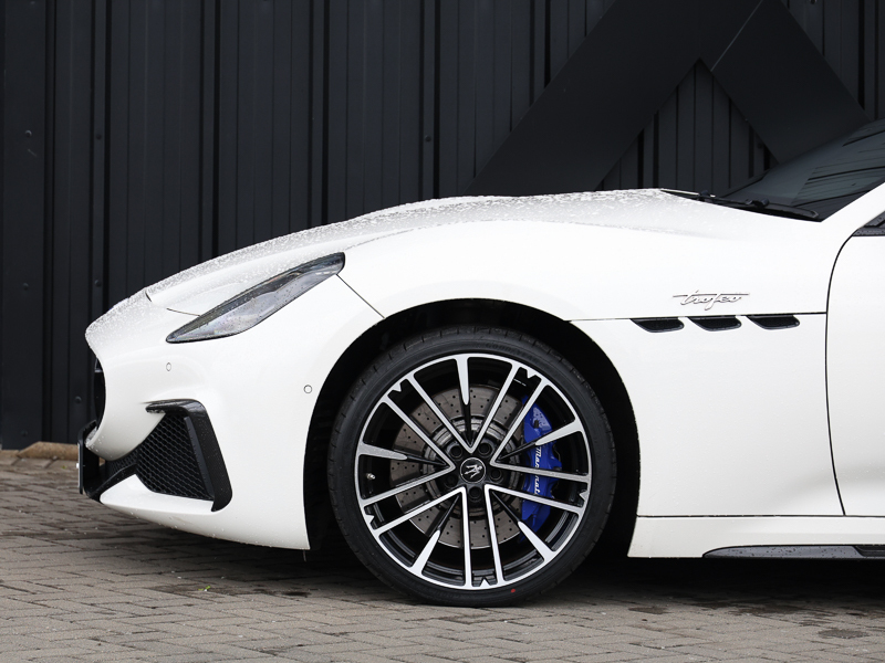 Maserati GranTurismo Trofeo Black #20