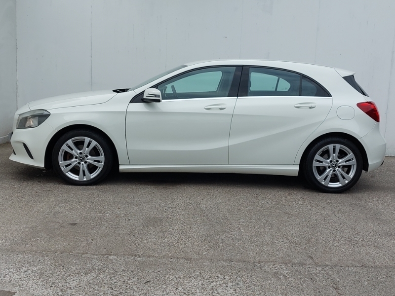 Mercedes-Benz A Class A180d Sport FE67NXV White #4