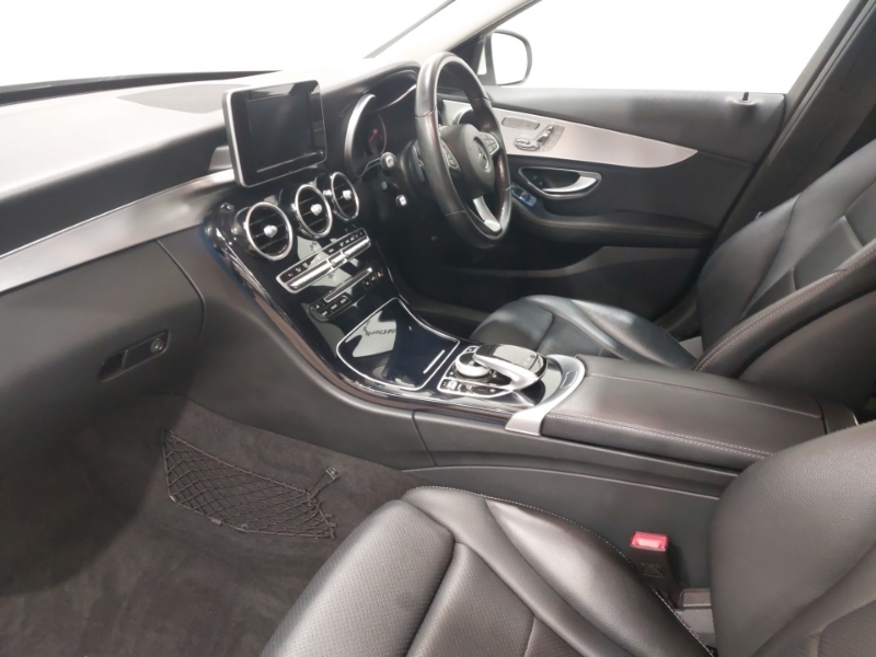 Mercedes-Benz C Class C220d Sport Premium White #5