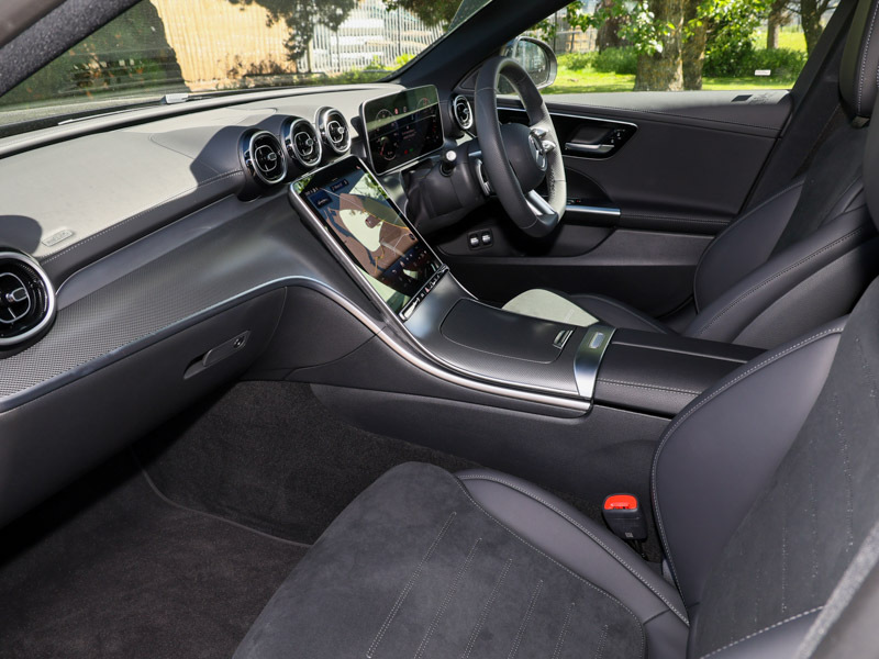 Mercedes-Benz C Class C300e Urban Edition 9G-tronic Black #5