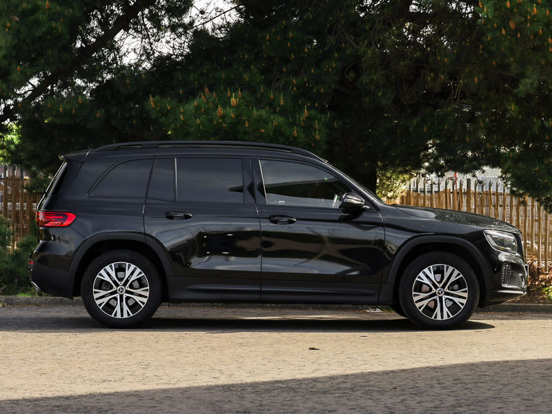 Mercedes-Benz GLB Class Glb 200 Sport Executive 7G-tronic KX25YUB Black #4
