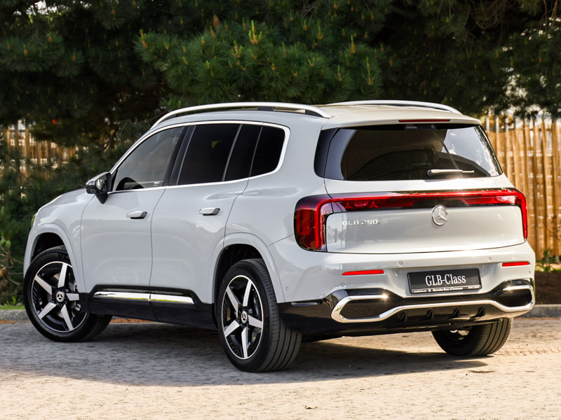 Mercedes-Benz GLB Class Glb 250 200Kw Amg Line Exec 85Kwh Grey #2
