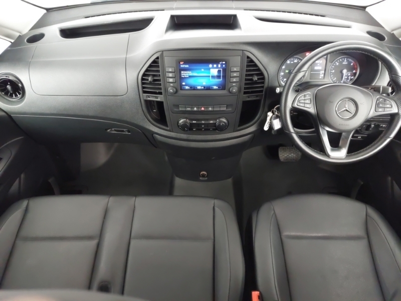 Mercedes-Benz Vito 114 Cdi Pro 9-Seater 9G-tronic KR24PXU White #3