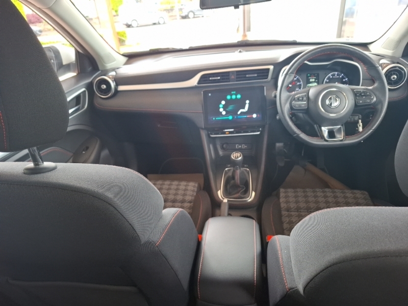 MG ZS 1.5 Vti-tech Excite SJ72EVD White #3