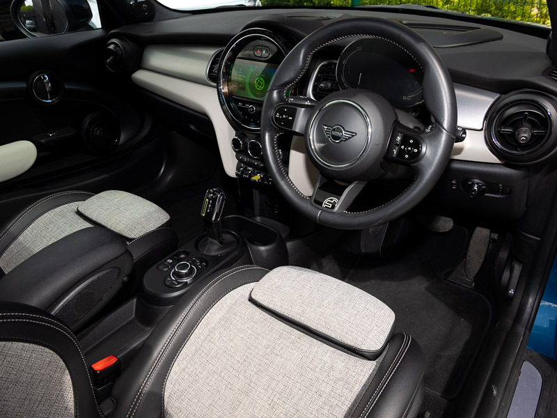 Mini Hatch 135Kw Cooper S Collection Edition 33Kwh Blue #3