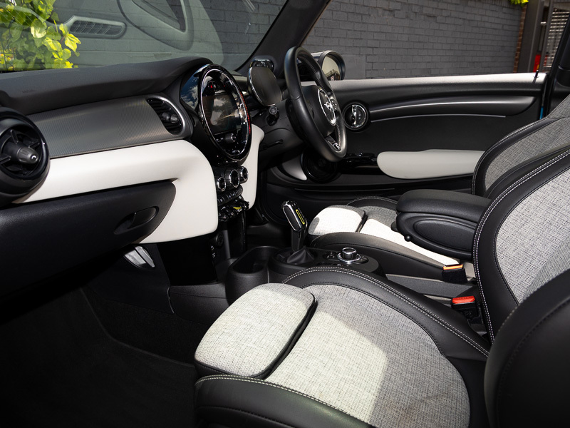 Mini Hatch 135Kw Cooper S Collection Edition 33Kwh Blue #5