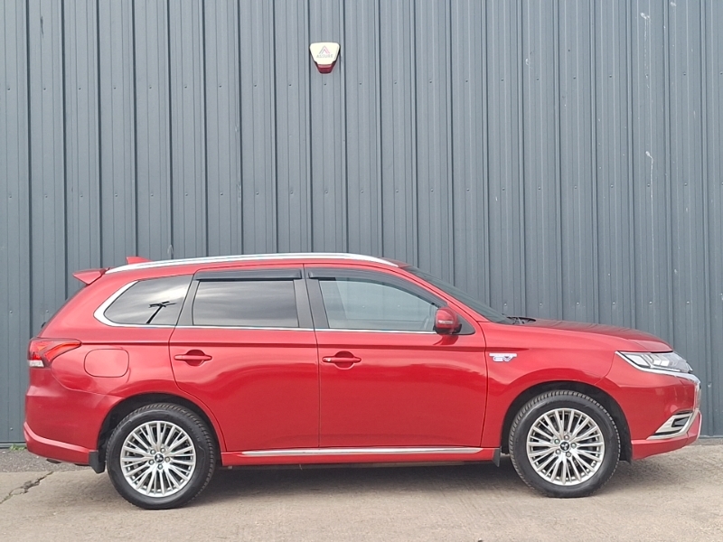 Mitsubishi Outlander 2.4 Phev 4H SM68YHA Red #4