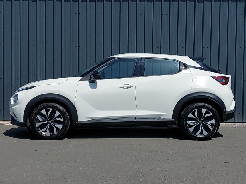 Nissan Juke 1.0 Dig-t 114 Acenta DV22RZM White #4