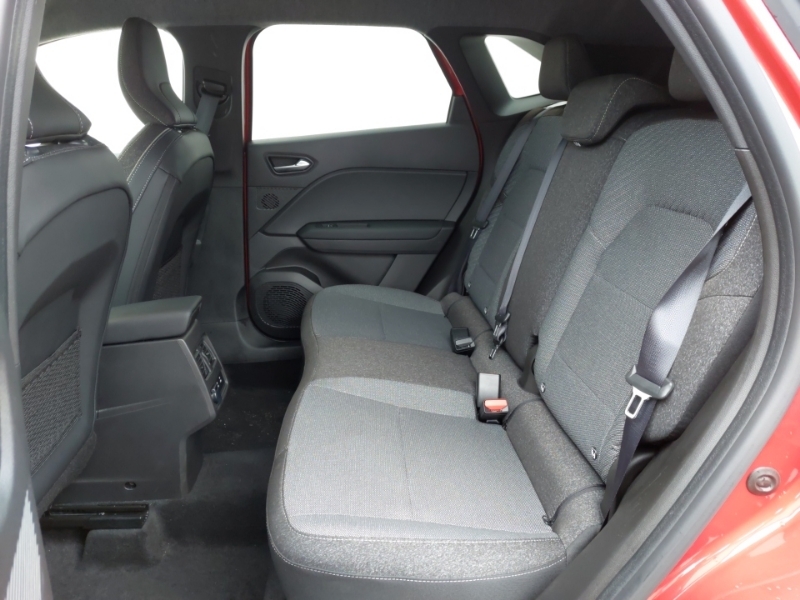 Renault Symbioz 1.3 Tce 140 Techno HK75UJB Red #6