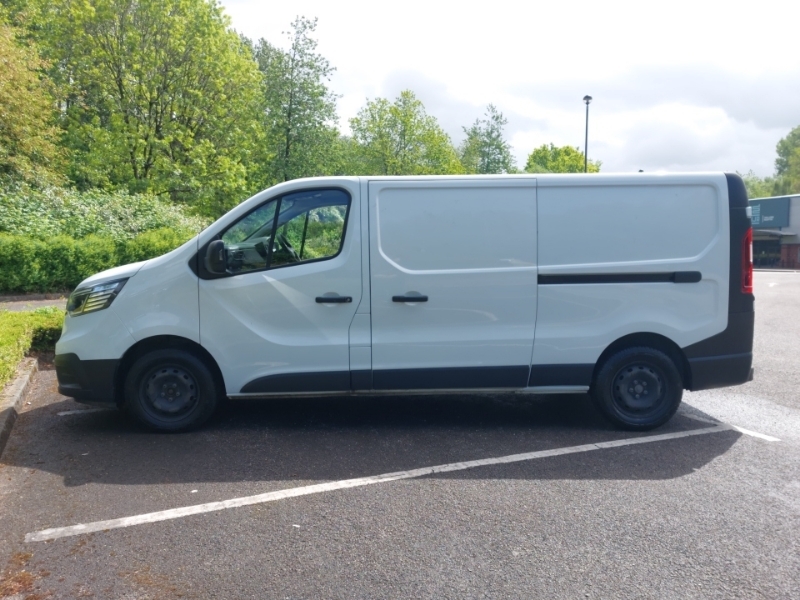 Renault Trafic Ll30 Blue Dci 130 Start Van YB23GBF White #4
