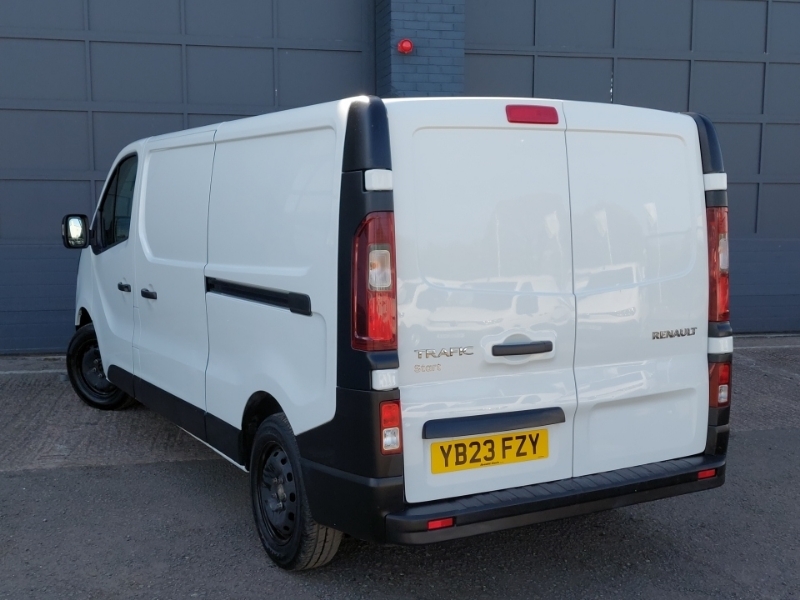 Renault Trafic Ll30 Blue Dci 130 Start Van YB23FZY White #2