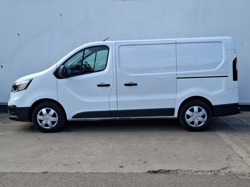 Renault Trafic Sl30 Blue Dci 130 Advance Van SH24RNV White #4