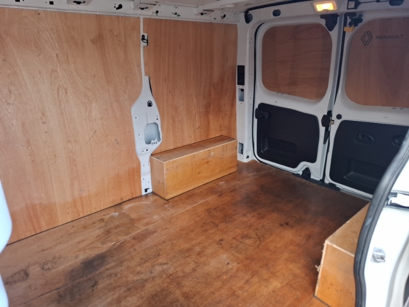Renault Trafic Sl30 Blue Dci 130 Advance Van SH24RNV White #6