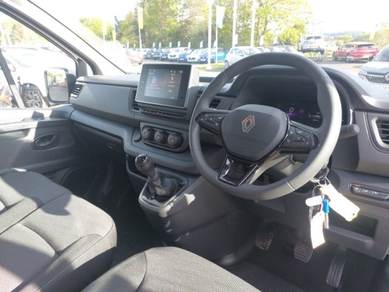 Renault Trafic Sl30 Blue Dci 130 Advance Safety Van SD26LSF White #3