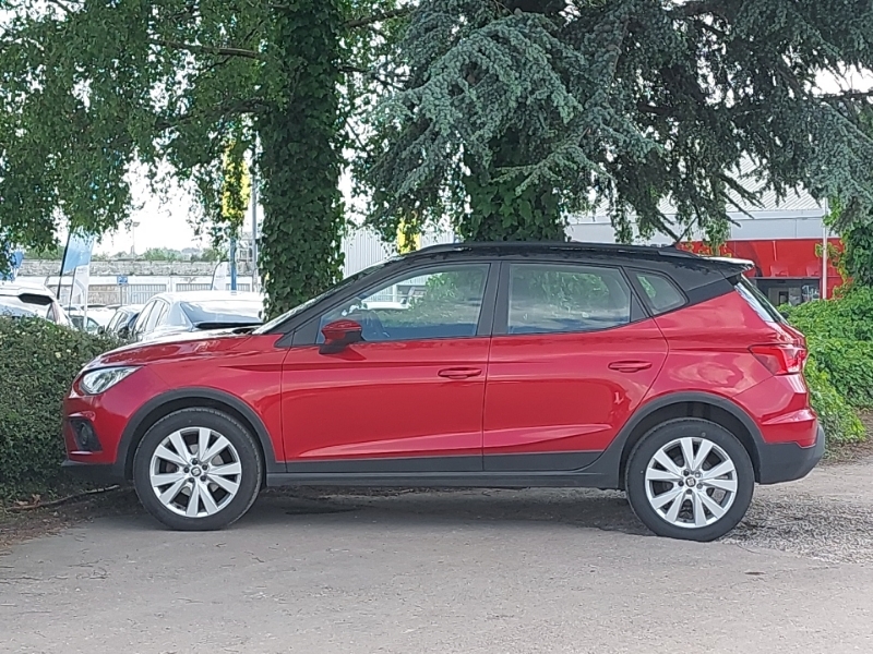 Seat Arona 1.0 Tsi Se Technology Red #4