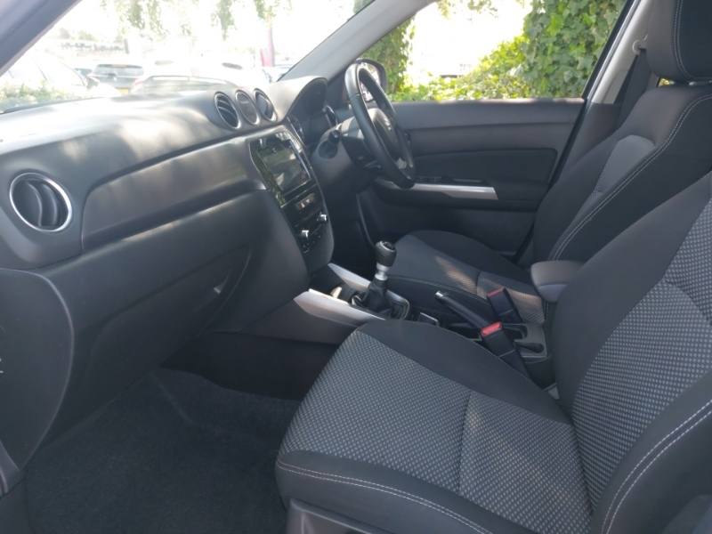 Suzuki Vitara 1.4 Boosterjet 48V Hybrid Sz-t NA23OVU Silver #5