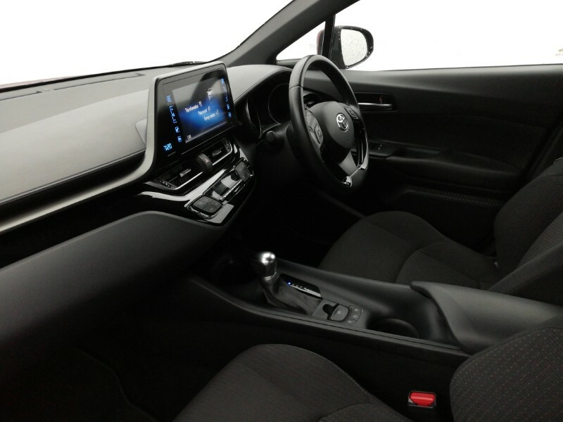 Toyota C-Hr 1.8 Hybrid Icon Cvt DC19OYH Red #5