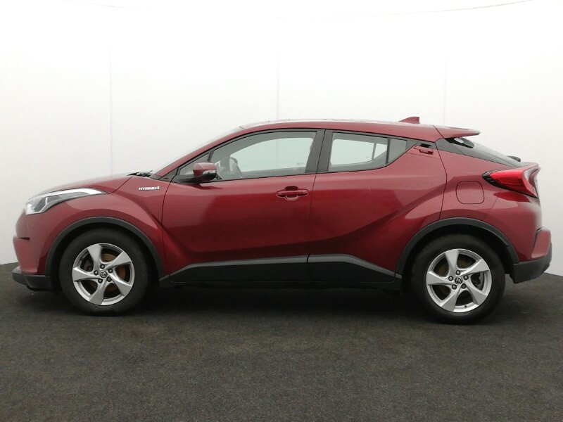 Toyota C-Hr 1.8 Hybrid Icon Cvt DC19OYH Red #4