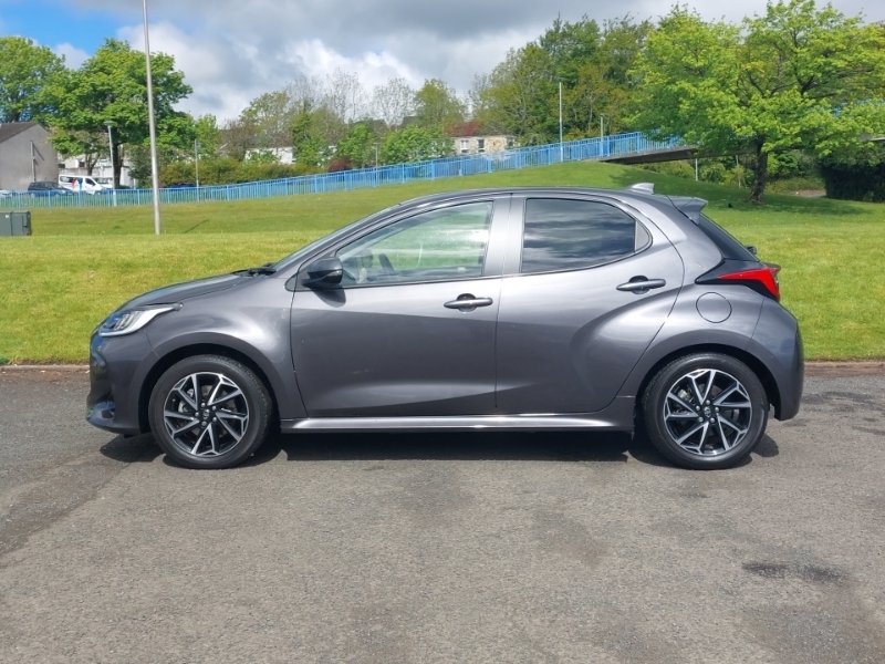 Toyota Yaris 1.5 Hybrid Design Cvt BT23FJO Grey #4
