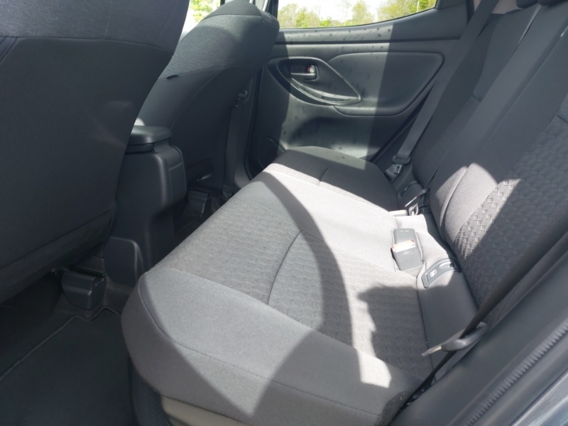 Toyota Yaris 1.5 Hybrid Design Cvt BT23FJO Grey #6