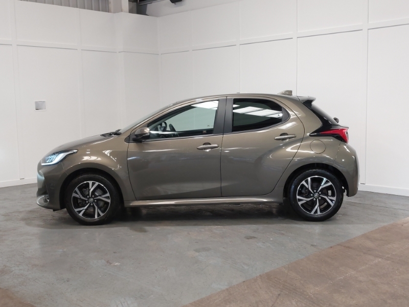 Toyota Yaris 1.5 Hybrid Design Cvt SO24EUV Brown #4