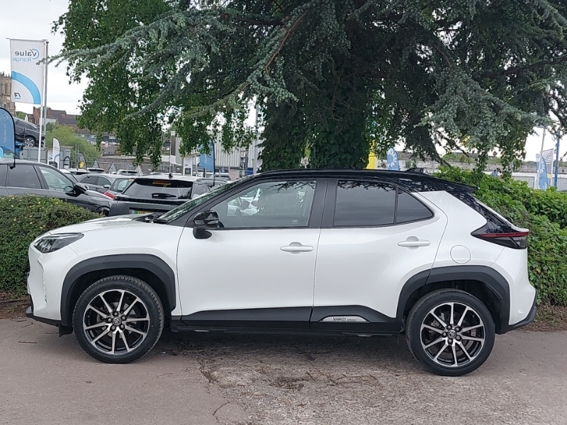Toyota Yaris Cross 1.5 Hybrid Gr Sport Cvt GY23CXD White #4