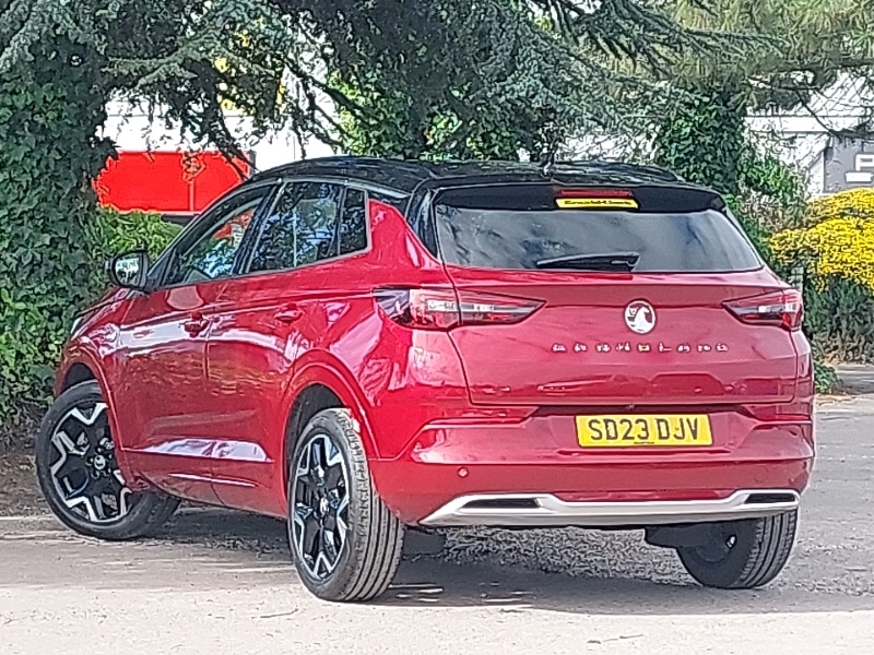 Vauxhall Grandland 1.5 Turbo D Elite Red #2