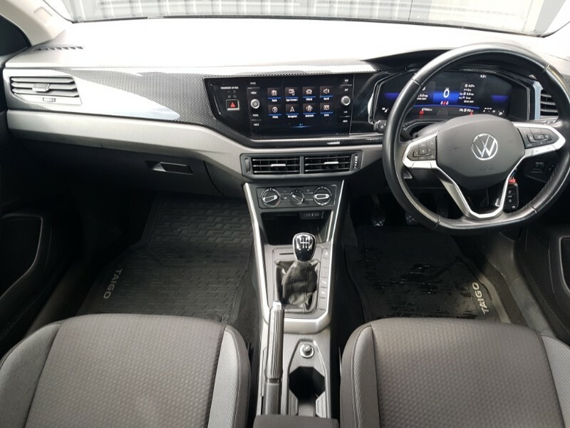 Volkswagen Taigo 1.0 Tsi 110 Life SV73OYE Black #3