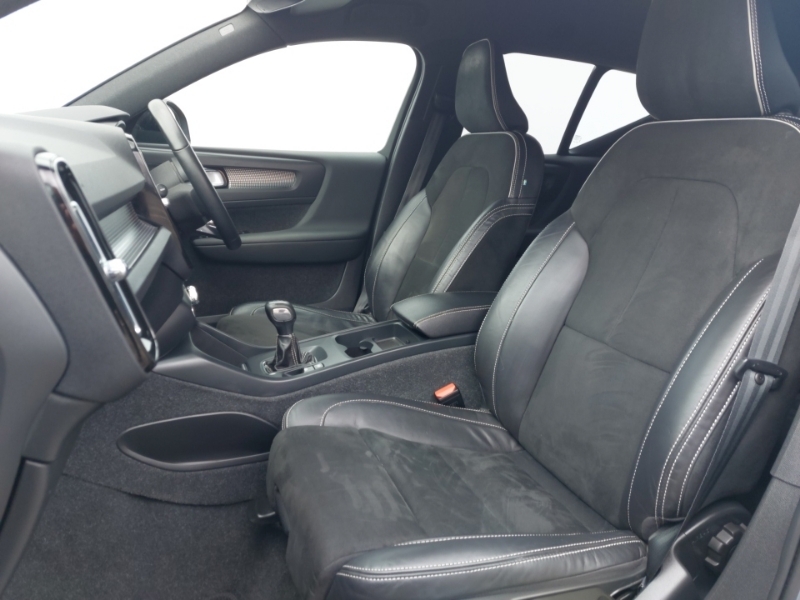 Volvo XC40 1.5 T3 163 R Design FP71DLY Grey #5