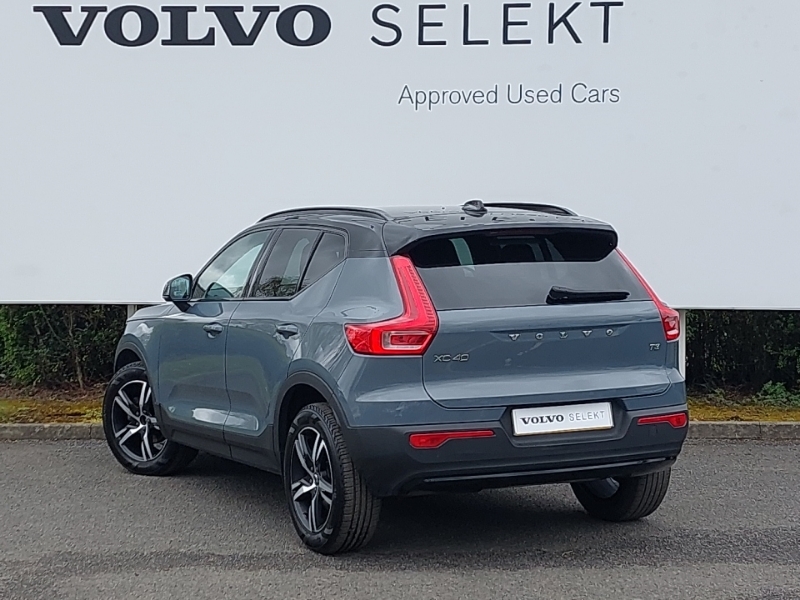 Volvo XC40 1.5 T3 163 R Design FP71DLY Grey #2