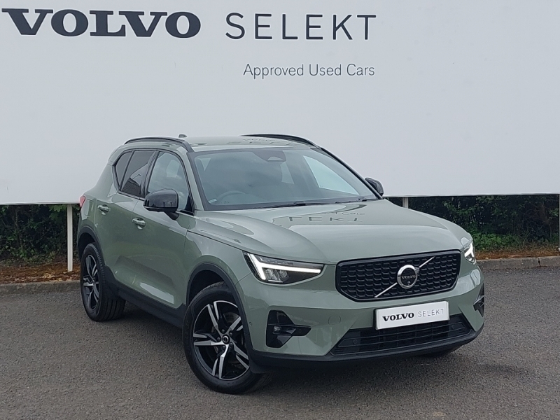 Volvo XC40 2.0 B3p Plus Dark Green