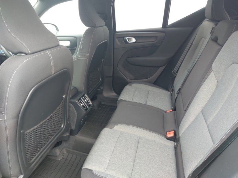Volvo XC40 2.0 B3p Plus Dark ST24HDF Green #6