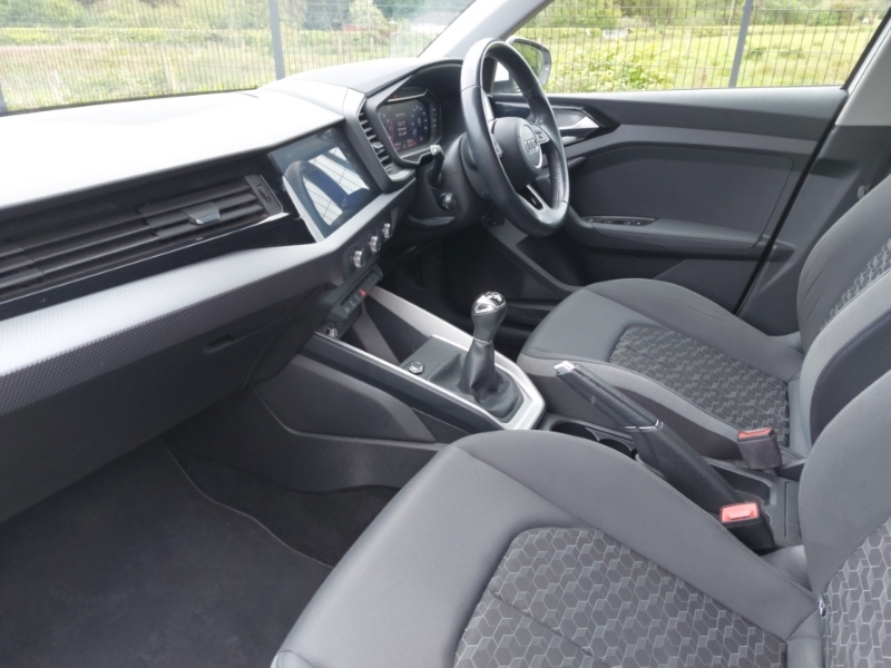 Audi A1 30 Tfsi Sport R28NLH White #5