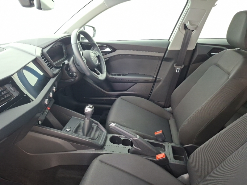 Audi A1 25 Tfsi Technik WV22UOU White #5