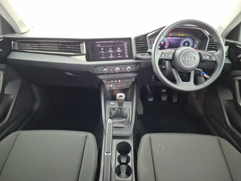 Audi A1 25 Tfsi Technik WV22UOU White #3