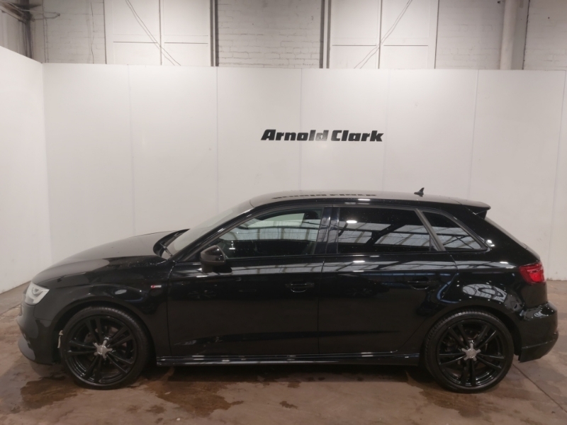 Audi A3 35 Tfsi S Line S Tronic SJ19UPG Black #4