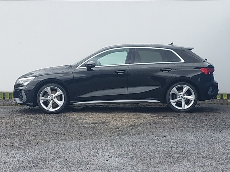 Audi A3 35 Tfsi S Line Black #4