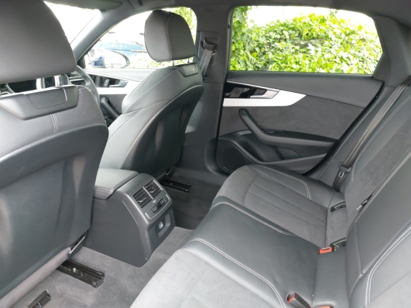 Audi A4 40 Tfsi 204 S Line S Tronic HG73ORJ Blue #6