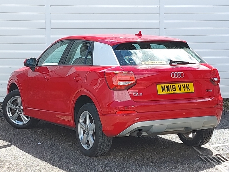Audi Q2 1.0 Tfsi Sport MW18VYK Red #2