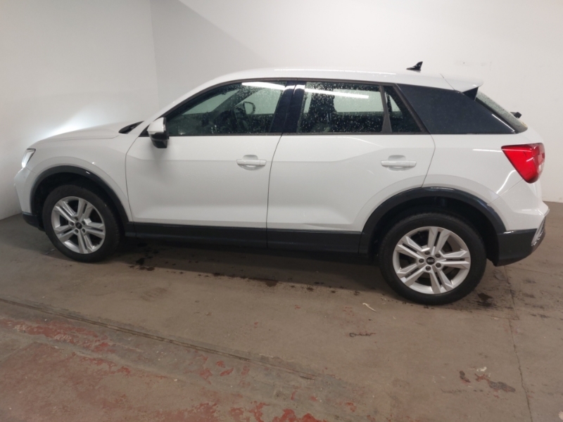Audi Q2 35 Tfsi Sport YM21FDU White #4