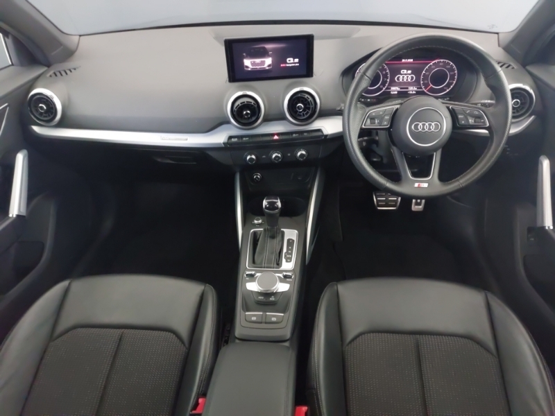 Audi Q2 35 Tfsi S Line S Tronic MK23CFJ Grey #3