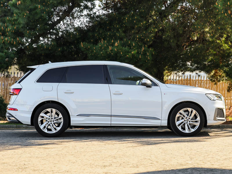 Audi Q7 55 Tfsi Quattro Black Edition Tiptronic White #4